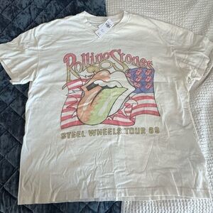 Abercrombie & Fitch Soft Relaxed Tee in Cream